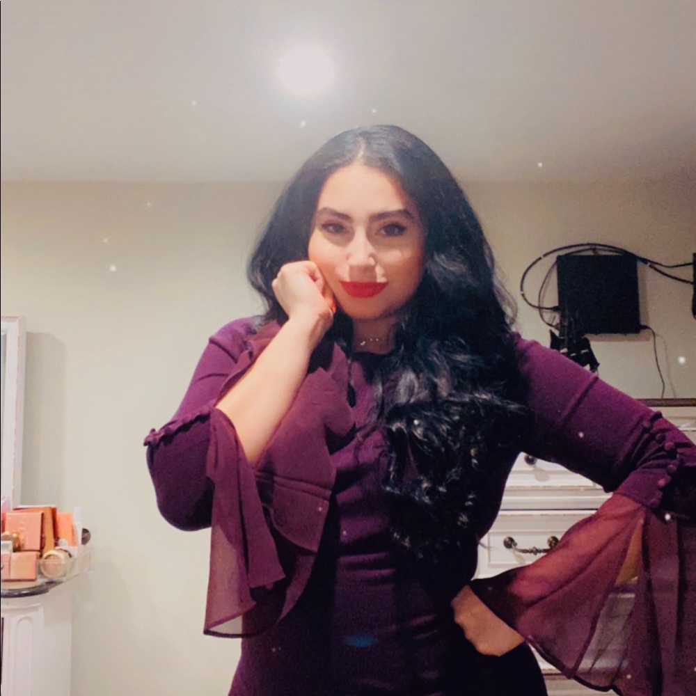 Meet your Posher, Abigail